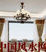 济源卧室镜面吊顶影响夫妻财运？
